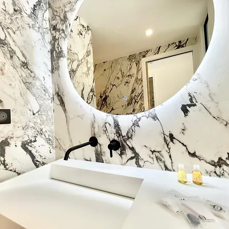 Duplex En Plein Coeur De Cannes, 5 Min Walk To Croisette And Palais شقة