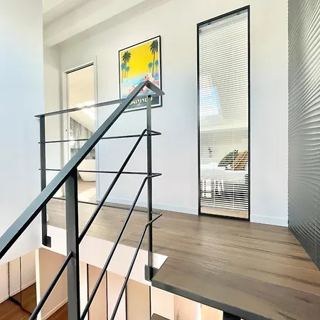 شقة Duplex En Plein Coeur De Cannes, 5 Min Walk To Croisette And Palais *