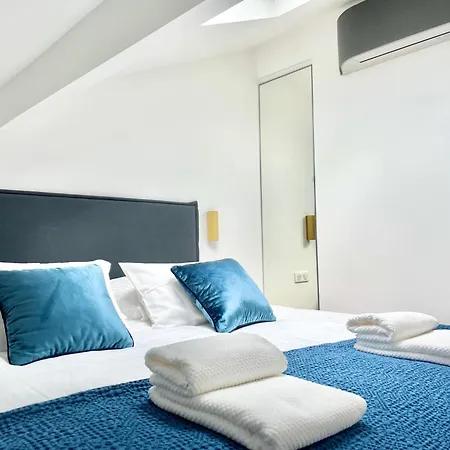 شقة Duplex En Plein Coeur De Cannes, 5 Min Walk To Croisette And Palais *