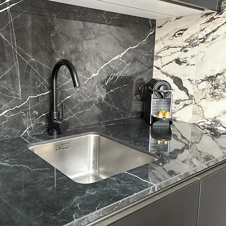 Duplex En Plein Coeur De Cannes, 5 Min Walk To Croisette And Palais شقة كان